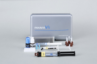 PANAVIA V5 Resin Cement
