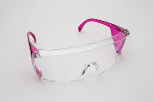 End-Fog Protective Eyewear