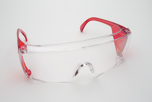 End-Fog Protective Eyewear