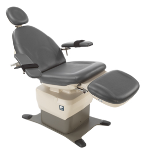 830 Procedure Chair 25" Wide