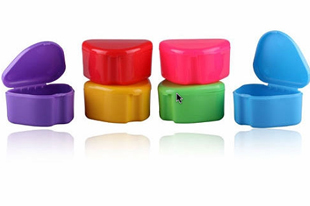 Deep Dish Retainer Box