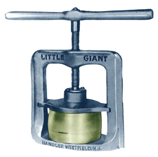 Little Giant Flask Press