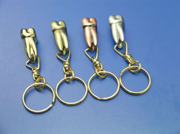 McTooth Key Ring Tin