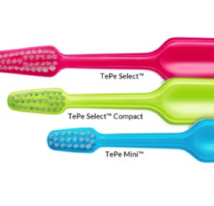 Select Compact Toothbrush Soft